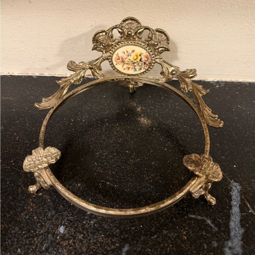 Vintage Victorian Ashtray (missing insert)